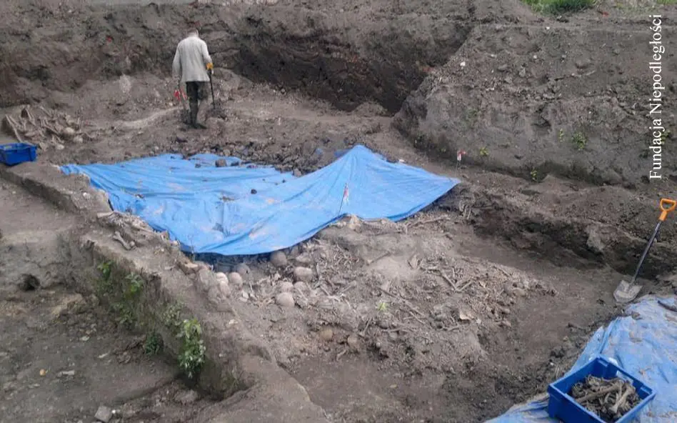 ekshumacje na ukrainie